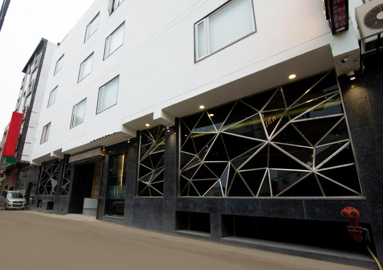 Hotel Stanley By Foxi Group- Near Delhi International Airport Nuova Delhi Esterno foto