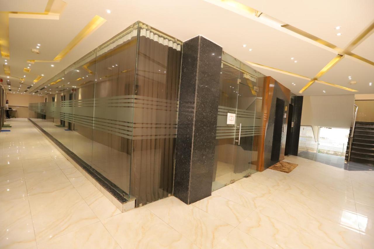 Hotel Stanley By Foxi Group- Near Delhi International Airport Nuova Delhi Esterno foto