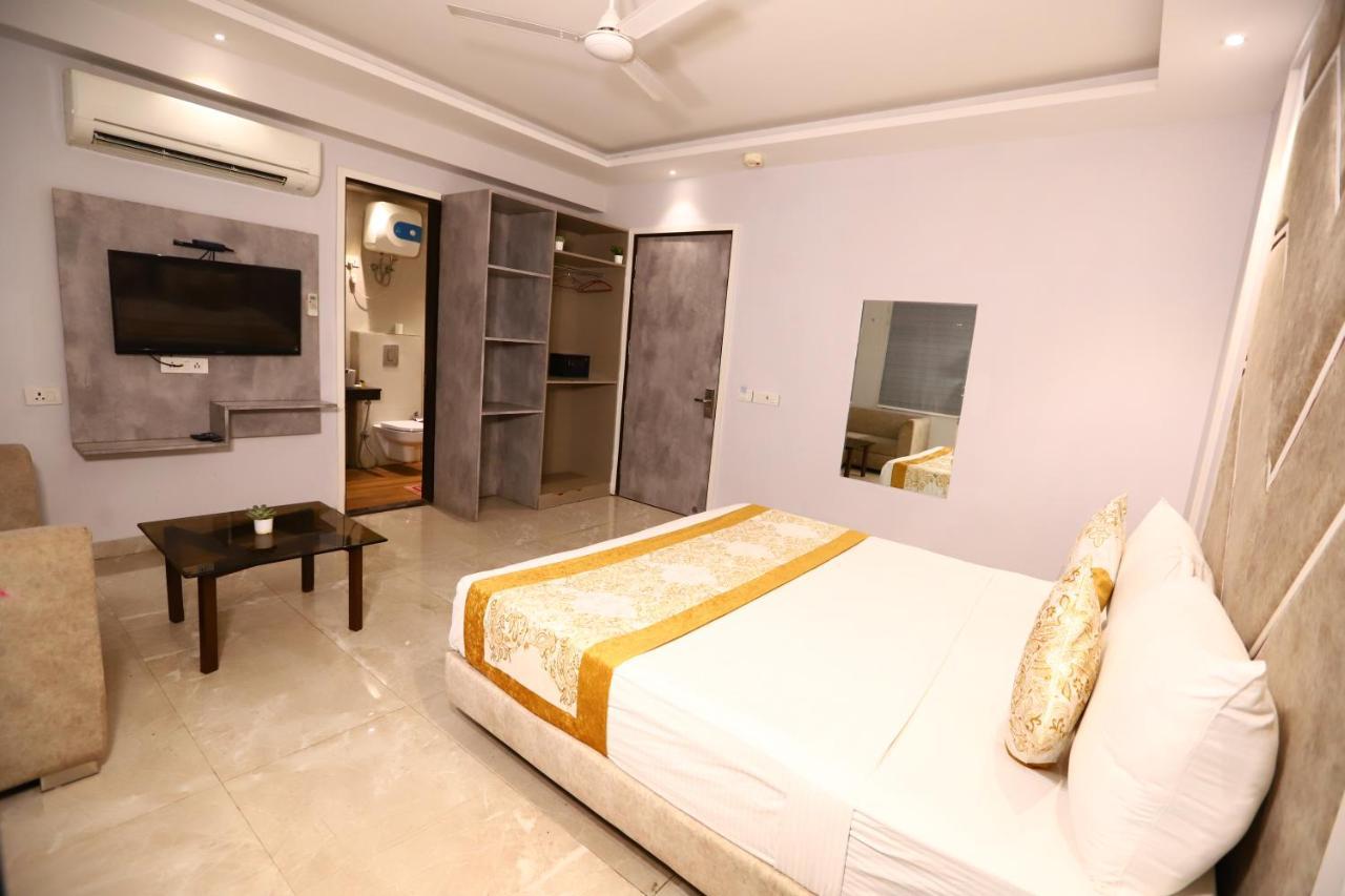 Hotel Stanley By Foxi Group- Near Delhi International Airport Nuova Delhi Esterno foto