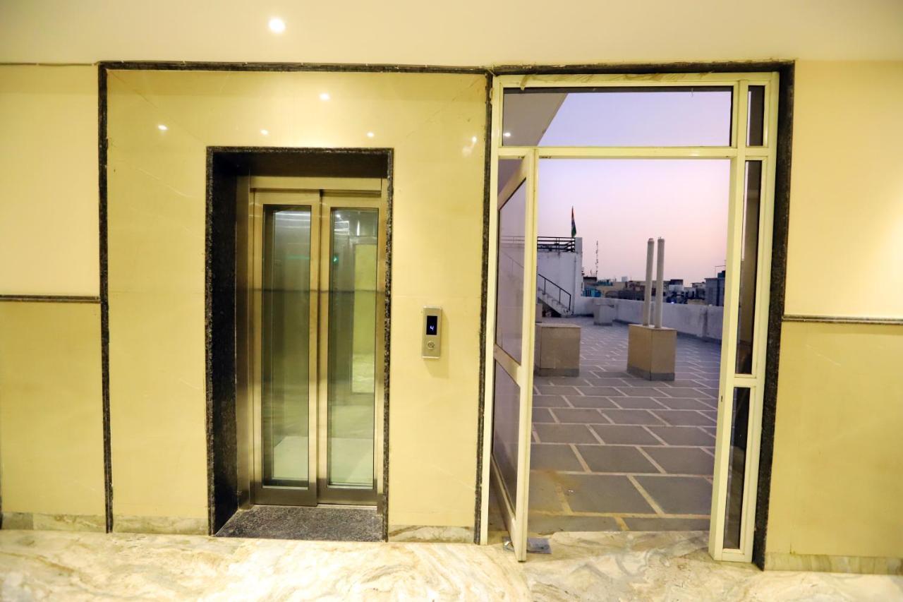 Hotel Stanley By Foxi Group- Near Delhi International Airport Nuova Delhi Esterno foto