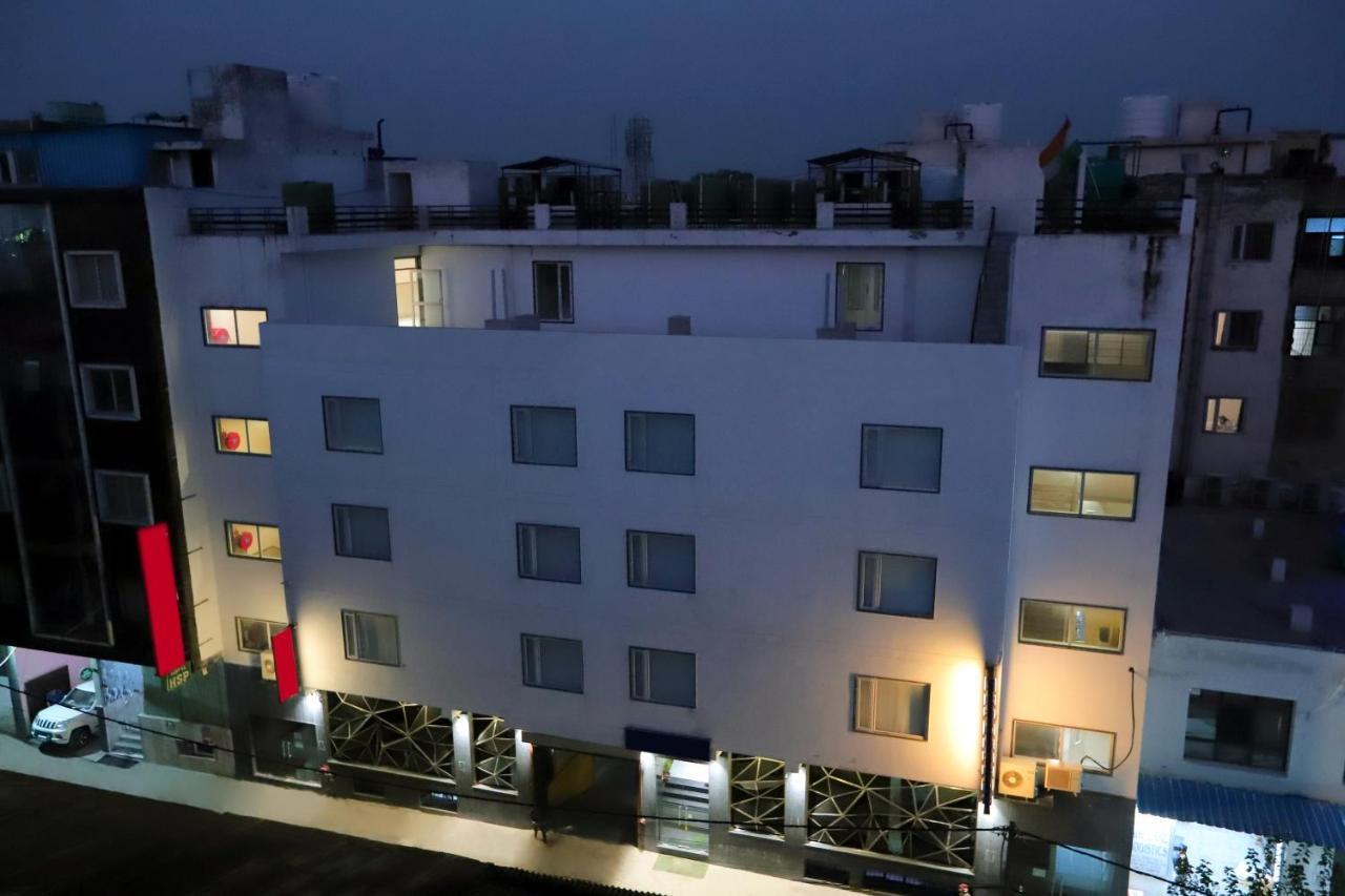 Hotel Stanley By Foxi Group- Near Delhi International Airport Nuova Delhi Esterno foto