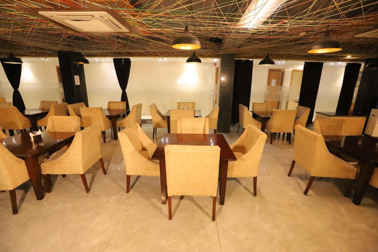 Hotel Stanley By Foxi Group- Near Delhi International Airport Nuova Delhi Esterno foto